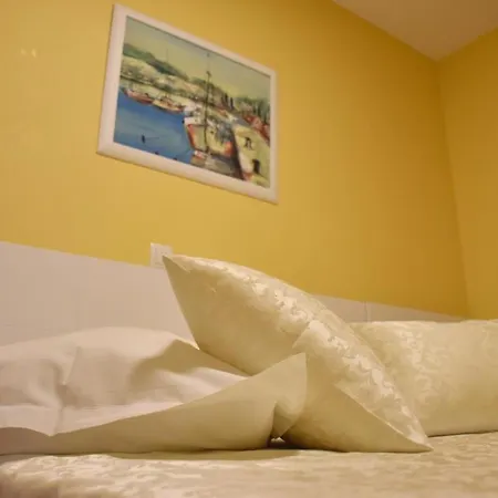 Konukevi Room In Bb - Room For 2 Persons In Villa Riva