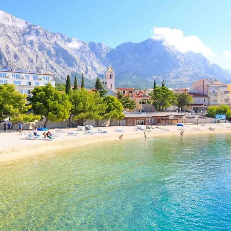Room In Bb - Room For 2 Persons In Villa Riva * Makarska
